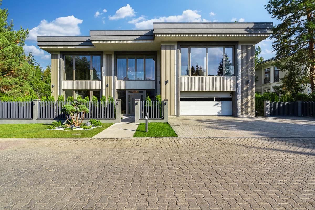 Дома с центральными коммуникациями